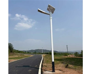 那曲太阳能一体化路灯厂家